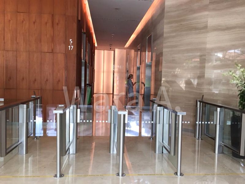 Office for Rent in Raffles City Tower - Image 1