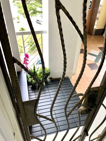 Common Room (HDB) for Rent in  265 Tampines Street 21 - Image 7