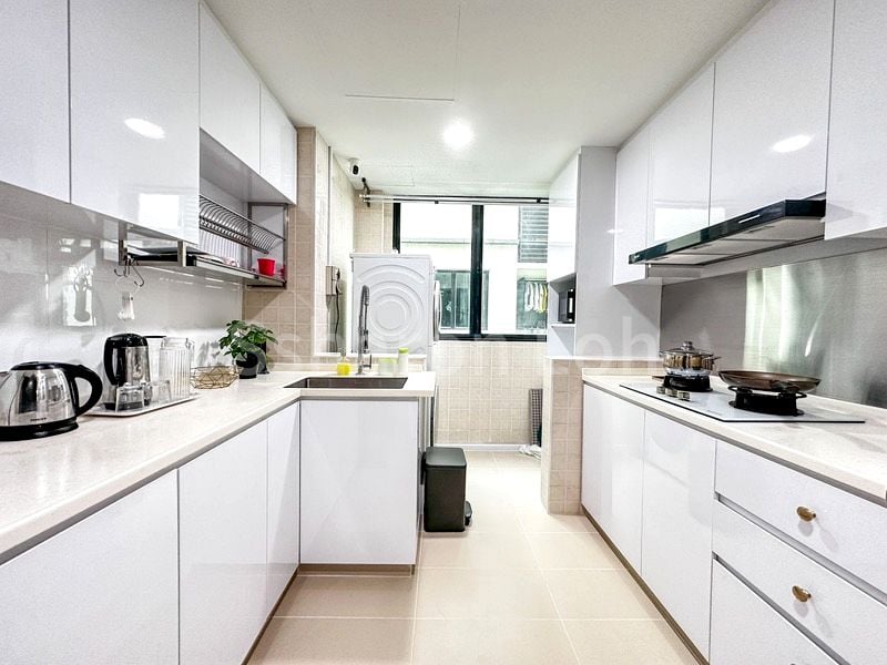 Common Room (Condo) for Rent in Simei Green Condominium - Image 9