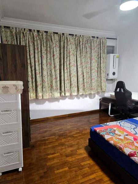 Common Room (HDB) for Rent in  12 North Bridge Road - Image 1