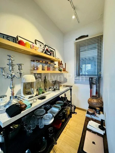 2 Bed Condo for Sale in Haus on Handy - Image 5