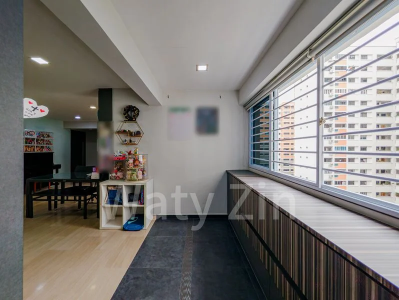 5 Room (5I) HDB for Sale in  701 Tampines Street 71 - Image 1