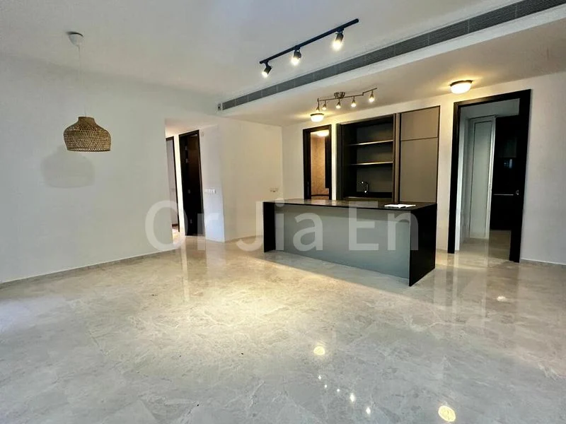 5 Bed Condo for Sale in  Park Colonial - Image 2