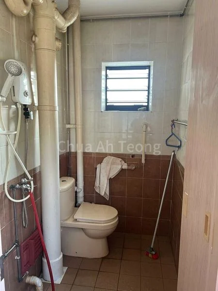 Common Room (HDB) for Rent in  414 Bukit Batok West Avenue 4 - Image 1