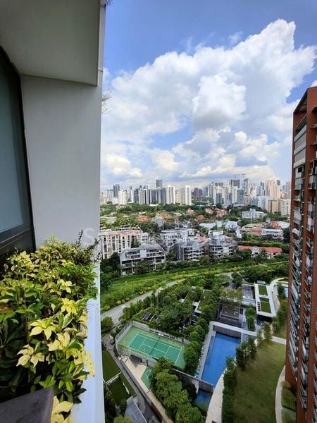 3 Bed Condo for Rent in  The Crest - Image 6