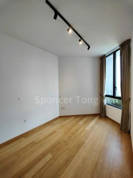 3 Bed Condo for Rent in  The Crest - Image 8