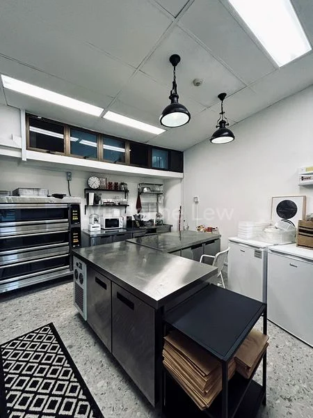 Food & Beverage for Rent in  Telok Blangah House - Image 4