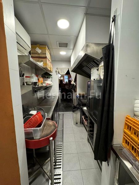 Food & Beverage for Rent: 63 Kampong Bahru Road - Image 4