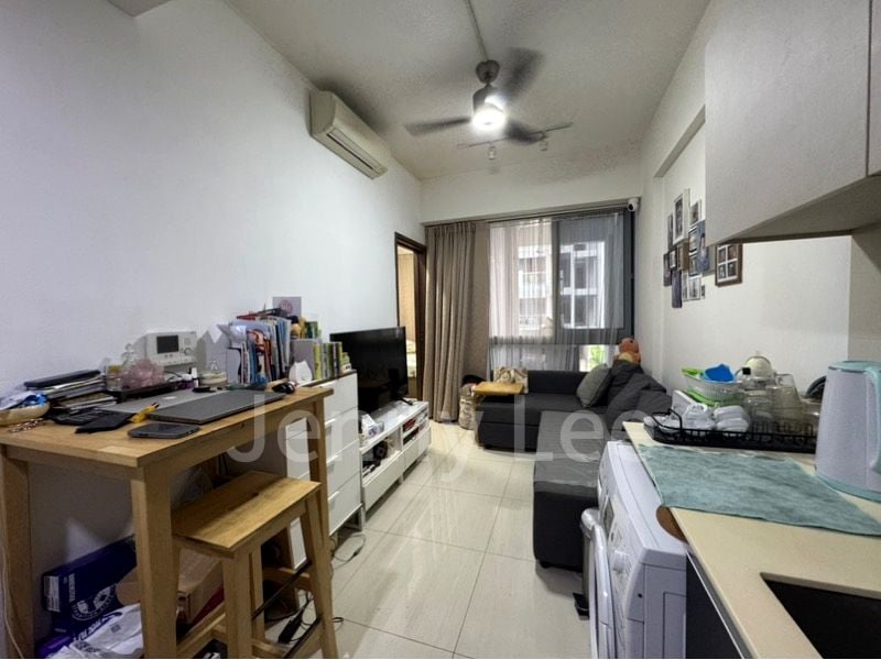 1 Bed Apartment (Condo) for Sale in  Suites 28 - Image 6