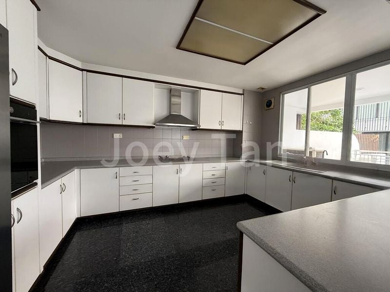 6 Bed Semi-Detached House (Landed) for Sale in East Coast Hill - Image 16