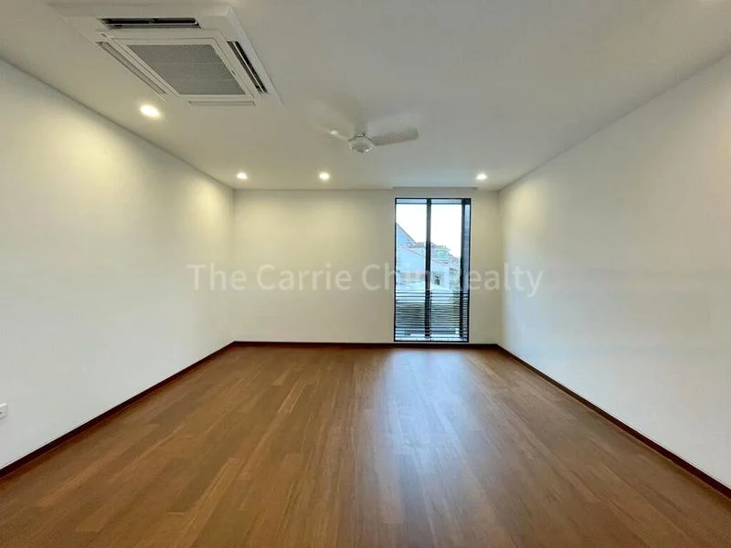 8 Bed Bungalow (Landed) for Sale in  Jurong Park - Image 11