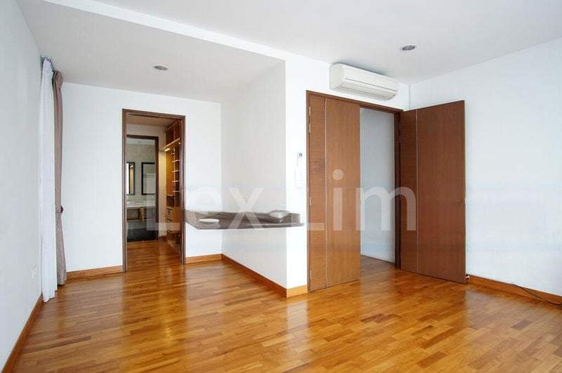 5 Bed Terraced House (Landed) for Rent in  Coronation Road West - Image 3