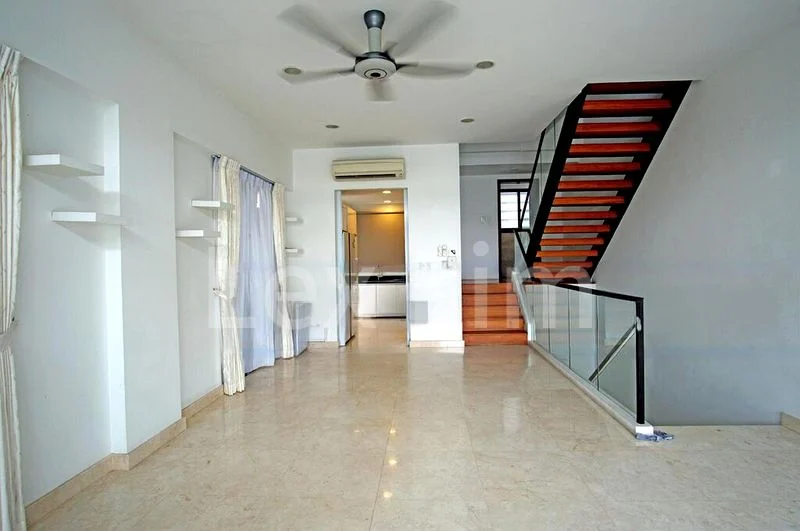5 Bed Terraced House (Landed) for Rent in  Coronation Road West - Image 2