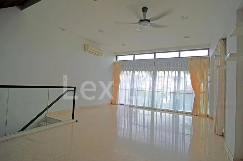 5 Bed Terraced House (Landed) for Rent in  Coronation Road West - Image 11