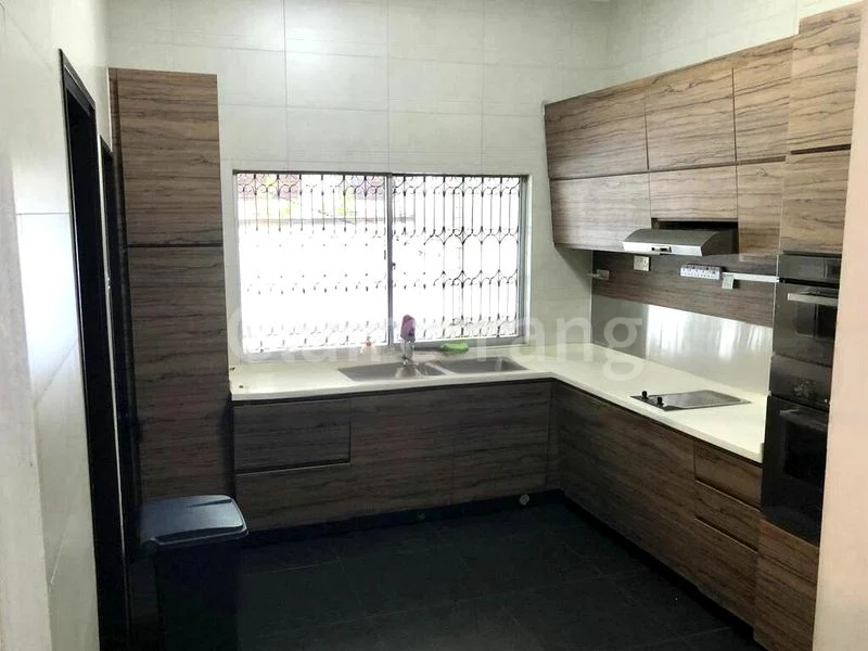 5 Bed Semi-Detached House (Landed) for Rent in Coral Park - Image 7