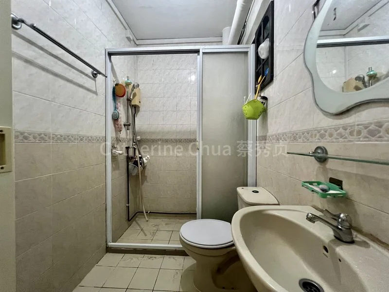 4 Room (4A) HDB for Sale in  579 Woodlands Drive 16 - Image 2
