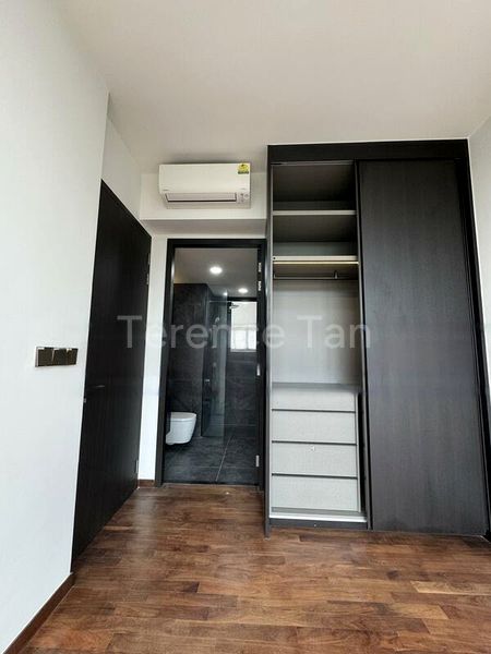 2 Bed Condo for Rent in  Hyll on Holland - Image 7