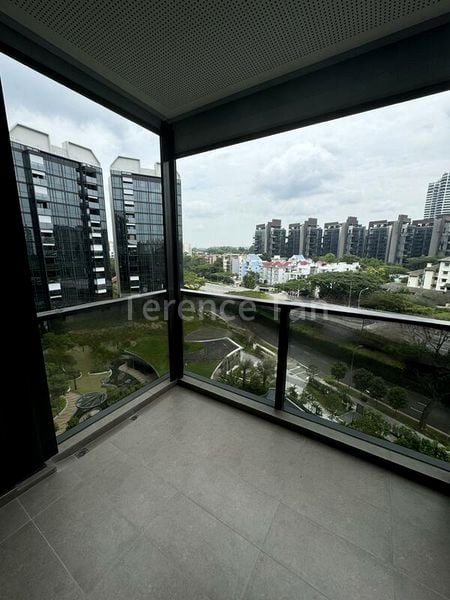 2 Bed Condo for Rent in  Hyll on Holland - Image 4