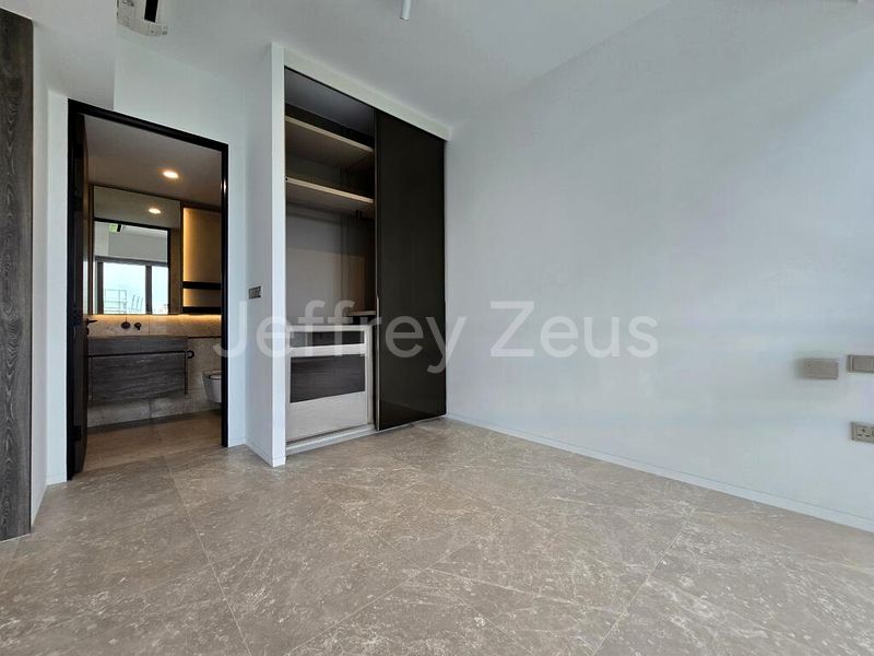 1 Bed Condo for Sale in  The Reef At King's Dock - Image 5