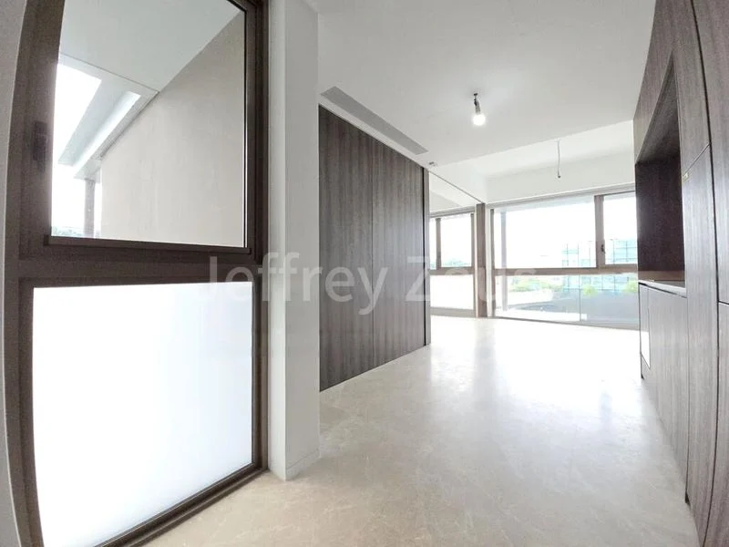 1 Bed Condo for Sale in  The Reef At King's Dock - Image 13