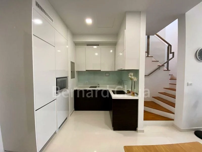 2 Bed Condo for Rent in  Eon Shenton - Image 6