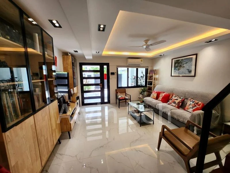 5 Bed Terraced House (Landed) for Sale in  Joo Seng Road - Image 2