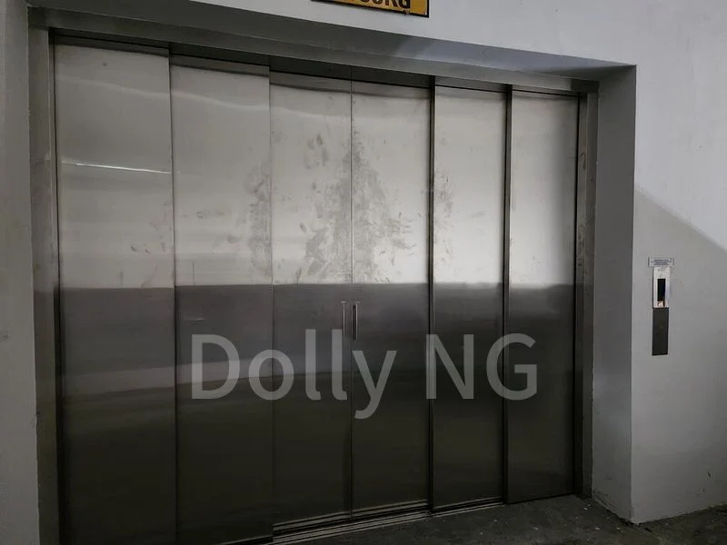 Factory / Workshop (B2) for Sale: Detached, 2-Storey Factory with 2 Gates and a Dormitory; Blue Zone. - Image 3