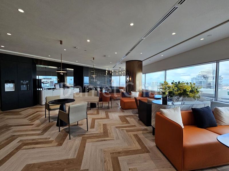 Office for Rent: Gateway East - Image 2