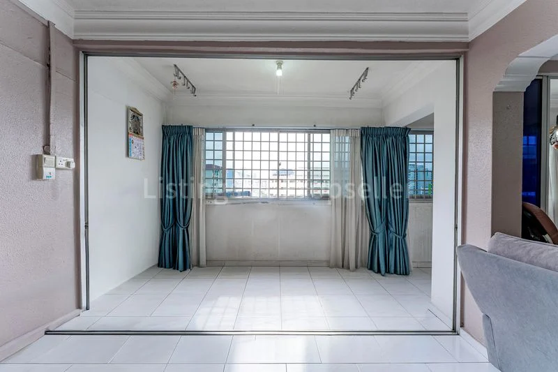 5 Room (5I) HDB for Sale in 831 Woodlands Street 83 - Image 15