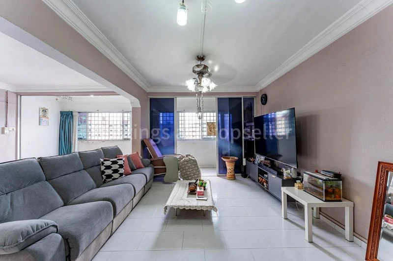 5 Room (5I) HDB for Sale in 831 Woodlands Street 83 - Image 5
