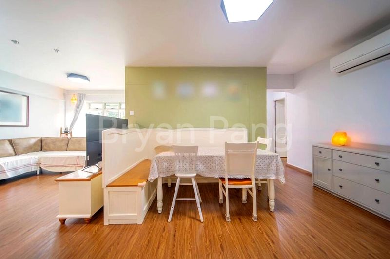 5 Room (5I) HDB for Sale in  174A Edgedale Plains - Image 4