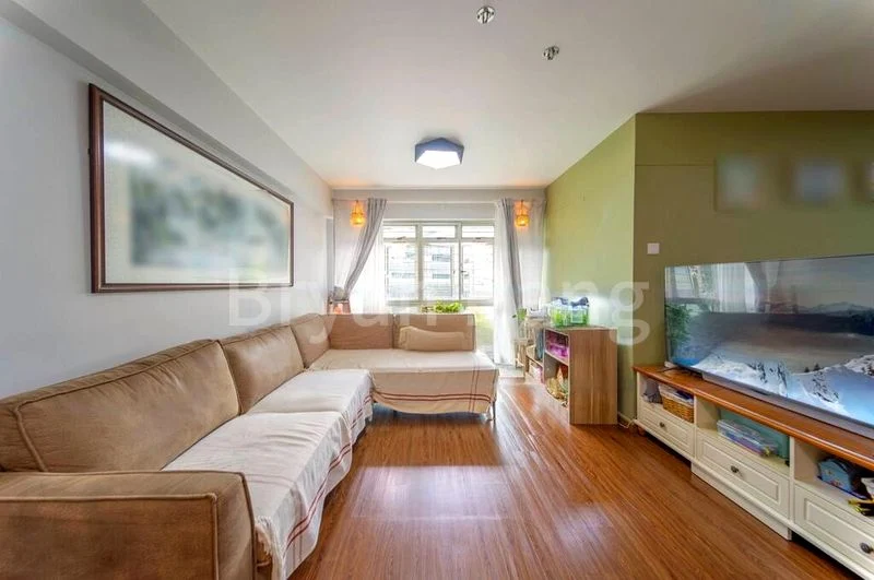 5 Room (5I) HDB for Sale in  174A Edgedale Plains - Image 1