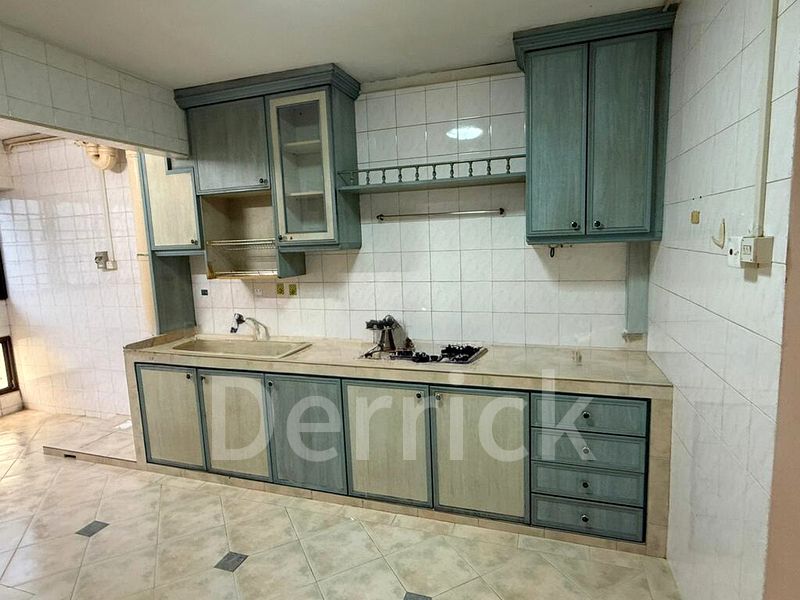 4 Room (4A) HDB for Sale in  762 Woodlands Avenue 6 - Image 4