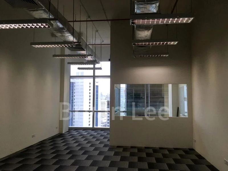 Office for Sale: SBF Center - Image 17