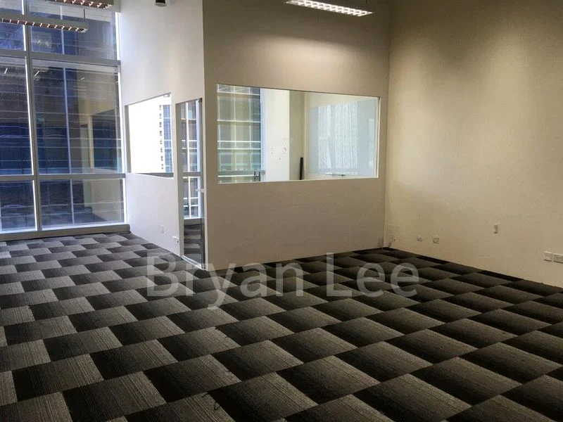 Office for Sale: SBF Center - Image 12