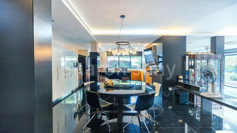 5 Bed Bungalow (Landed) for Sale in  Tai Keng Gardens - Image 5