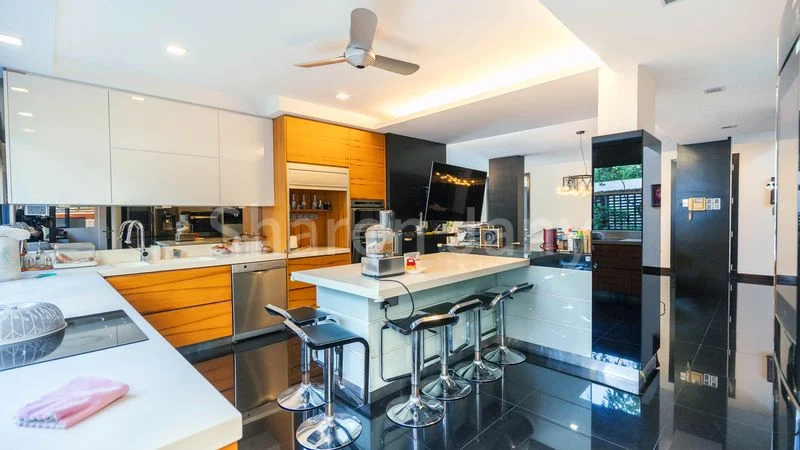 5 Bed Bungalow (Landed) for Sale in  Tai Keng Gardens - Image 2