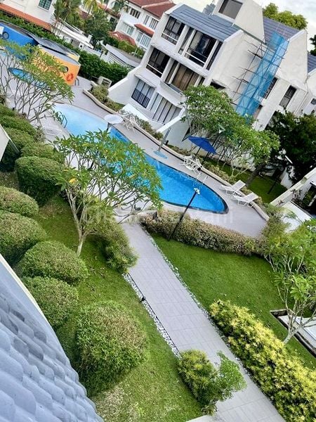2 Bed Walk-up Apartment (Condo) for Rent in  Dynasty Garden Court 2 - Image 8