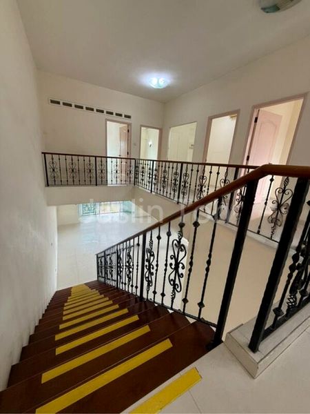 5 Bed Walk-up Apartment (Condo) for Sale in  Beng Tong Mansion - Image 13