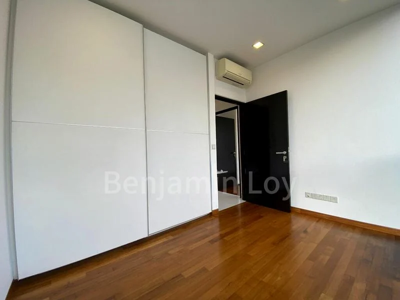 3 Bed Apartment (Condo) for Rent in  Kuie Pong Loft - Image 3