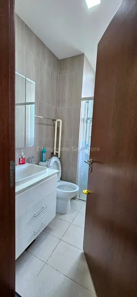 1 Bed Apartment (Condo) for Rent in  The Hillford - Image 5