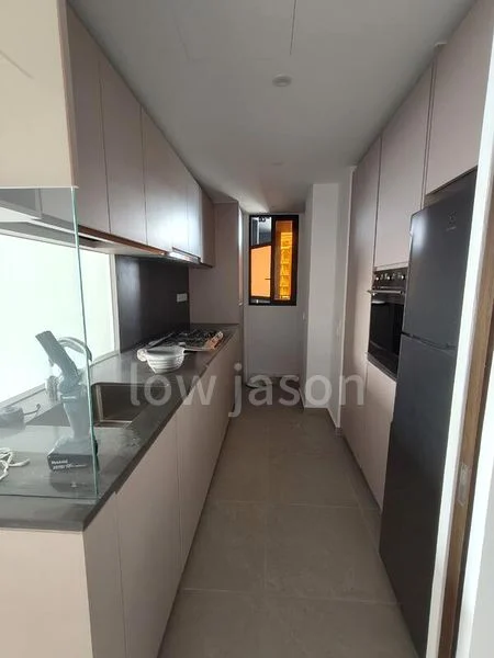 3 Bed Condo for Rent in  Kopar At Newton - Image 2