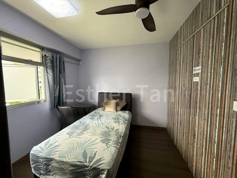 Master Room (HDB) for Rent in  406B Northshore Drive - Image 11
