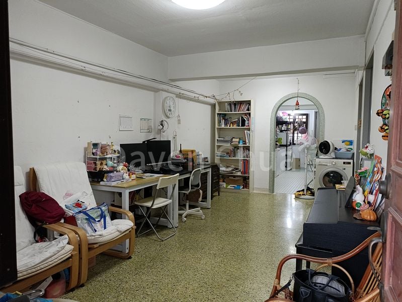 3 Room (3I) HDB for Sale in  21 Ghim Moh Road - Image 1