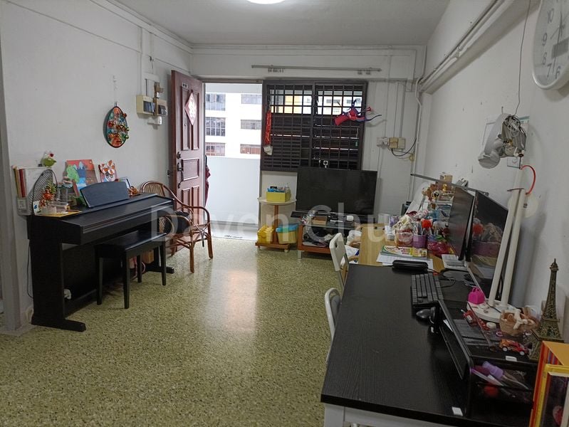 3 Room (3I) HDB for Sale in  21 Ghim Moh Road - Image 3