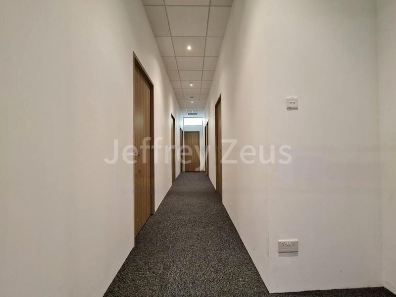 Office for Sale: Vision Exchange - Image 6