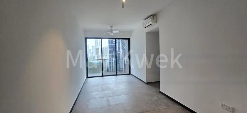 3 Bed Condo for Rent in  Midtown Modern - Image 11