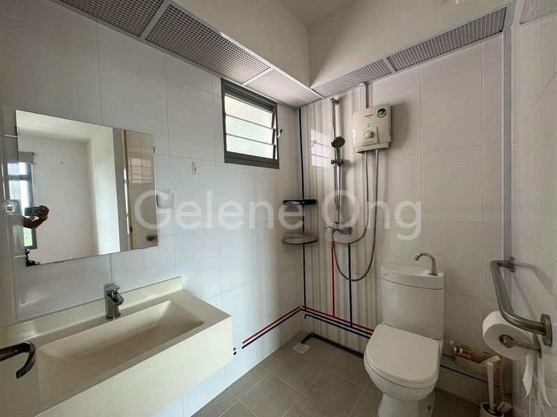 Premium HDB for Sale in  32 Margaret Drive - Image 5
