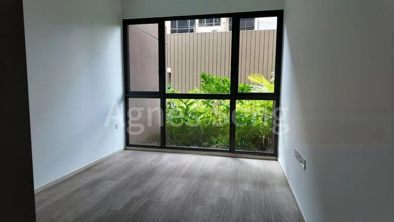 2 Bed Condo for Rent in  The Watergardens At Canberra - Image 2