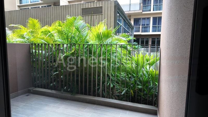 2 Bed Condo for Rent in  The Watergardens At Canberra - Image 3